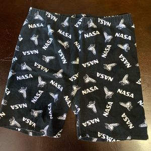 NASA & Space Shuttle Black & White Biker Shorts Size Medium